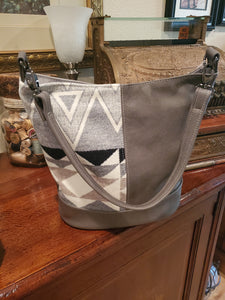 Bonnie Shoulder Bag