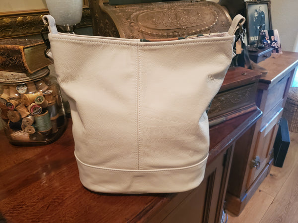 Bonnie Shoulder Bag